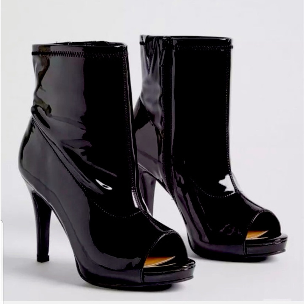 Sexxxyyy Baby Booties